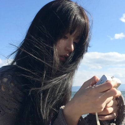 她的微笑和圈套